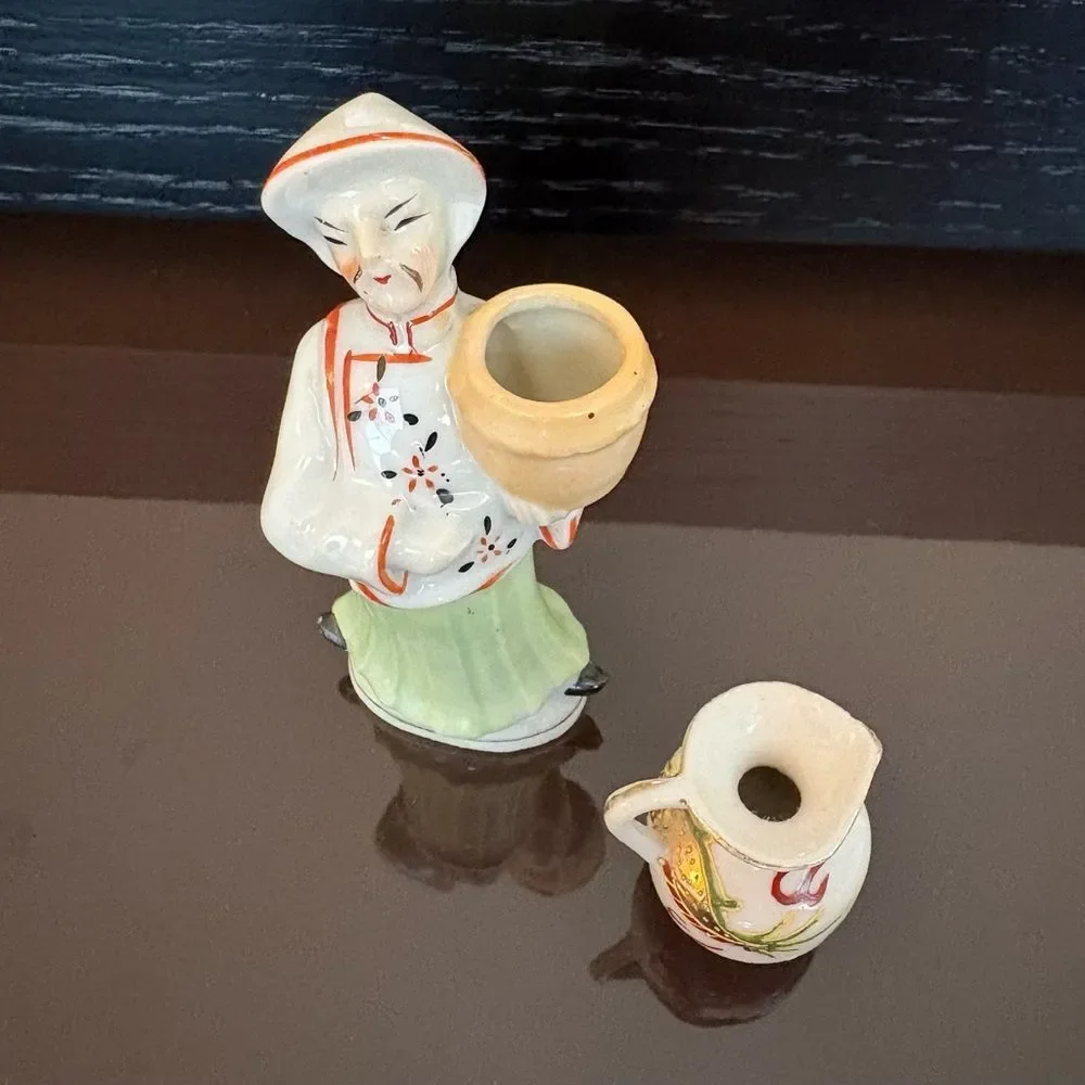 Vintage Occupied Japan Ceramic Figurine Set - Picture 6 of 8
